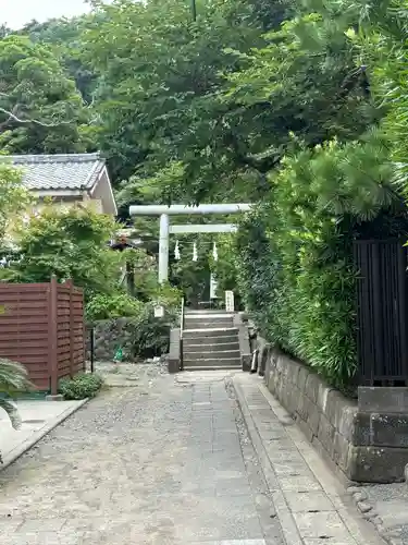 御霊神社の鳥居