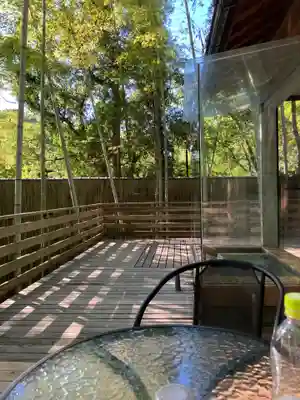 湯の窪神社の景色