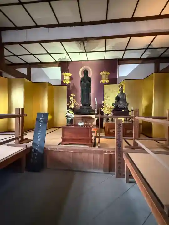 円覚寺の{uncategorized: "未分類", other: "その他", undefined: "問題あり", building: "その他建物", grave: "お墓", sacred_gate: "鳥居", guardian: "狛犬", statue: "像", buddha: "仏像", history: "歴史", nature: "自然", garden: "庭園", animal: "動物", pagoda: "塔", temizu: "手水舎", mountain_gate: "山門・神門", sanctuary: "本殿・本堂", subordinate: "末社・摂社", art: "芸術", scenery: "景色", jizo: "地蔵", ema: "絵馬", goshuin: "御朱印", omikuji: "おみくじ", items: "授与品その他", amulet: "お守り", goshuincho: "御朱印帳", eats: "食事", festival: "お祭り", votive_dance: "神楽", shichigosan: "七五三参", wedding: "結婚式", experience: "体験その他", initially: "初詣", around: "周辺", anti_infection: "感染症対策"}