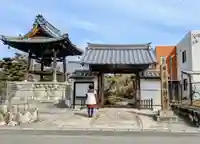 薬師寺の山門・神門