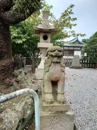 叶神社 (西叶神社)の狛犬