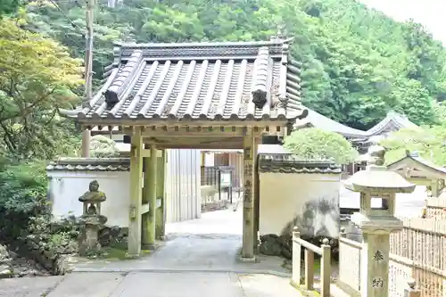 呑海院（金剛證寺奥之院）の山門・神門