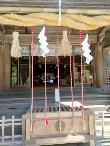 小國神社の本殿