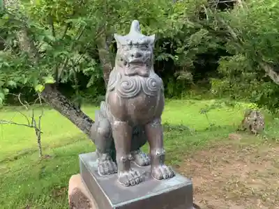 天御中主神社の狛犬