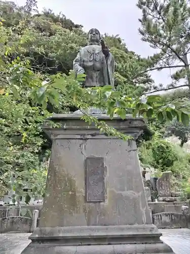 誕生寺(千葉県)
