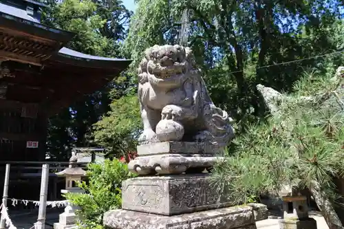 田村神社の狛犬