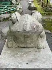 椿大神社の狛犬