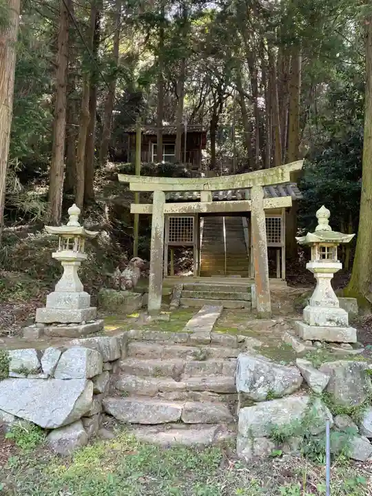 金山八幡宮(岡山県)