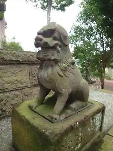 髙部屋神社の狛犬