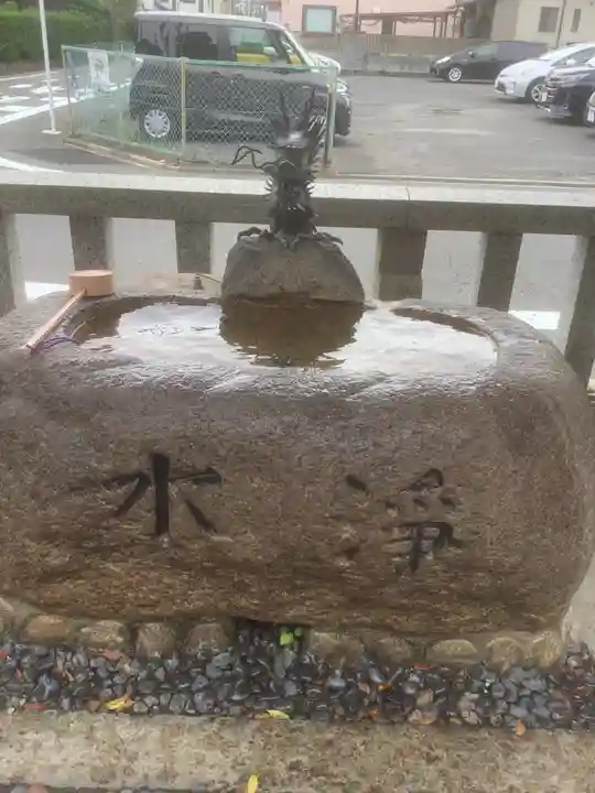 大磯神社の手水舎