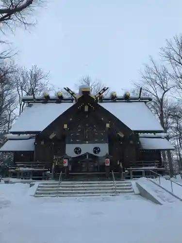 旭川神社の本殿