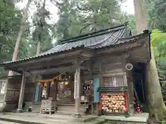 雄山神社中宮祈願殿(富山県)