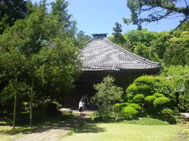寿福寺の本殿・本堂