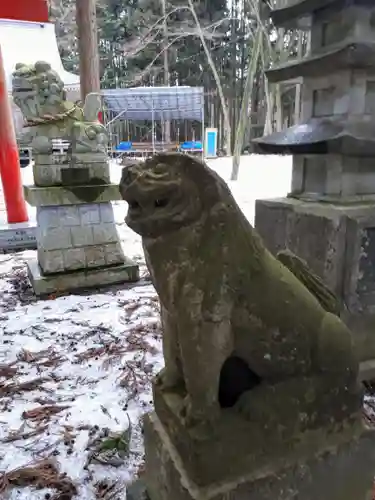 八幡神社の狛犬