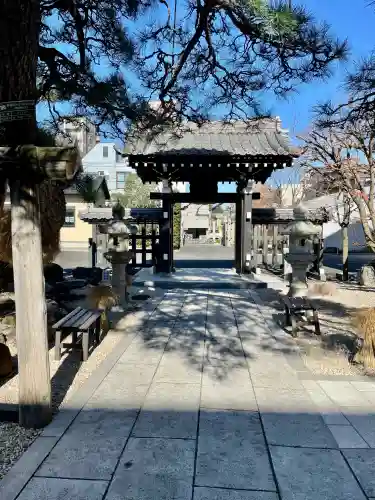 瑞光寺の{uncategorized: "未分類", other: "その他", undefined: "問題あり", building: "その他建物", grave: "お墓", sacred_gate: "鳥居", guardian: "狛犬", statue: "像", buddha: "仏像", history: "歴史", nature: "自然", garden: "庭園", animal: "動物", pagoda: "塔", temizu: "手水舎", mountain_gate: "山門・神門", sanctuary: "本殿・本堂", subordinate: "末社・摂社", art: "芸術", scenery: "景色", jizo: "地蔵", ema: "絵馬", goshuin: "御朱印", omikuji: "おみくじ", items: "授与品その他", amulet: "お守り", goshuincho: "御朱印帳", eats: "食事", festival: "お祭り", votive_dance: "神楽", shichigosan: "七五三参", wedding: "結婚式", experience: "体験その他", initially: "初詣", around: "周辺", anti_infection: "感染症対策"}