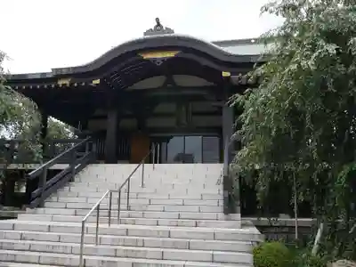宝勝山　南藏院   蓮光寺の本殿・本堂