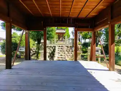 諏訪社の本殿・本堂