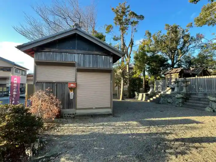 馬瀬神社の{uncategorized: "未分類", other: "その他", undefined: "問題あり", building: "その他建物", grave: "お墓", sacred_gate: "鳥居", guardian: "狛犬", statue: "像", buddha: "仏像", history: "歴史", nature: "自然", garden: "庭園", animal: "動物", pagoda: "塔", temizu: "手水舎", mountain_gate: "山門・神門", sanctuary: "本殿・本堂", subordinate: "末社・摂社", art: "芸術", scenery: "景色", jizo: "地蔵", ema: "絵馬", goshuin: "御朱印", omikuji: "おみくじ", items: "授与品その他", amulet: "お守り", goshuincho: "御朱印帳", eats: "食事", festival: "お祭り", votive_dance: "神楽", shichigosan: "七五三参", wedding: "結婚式", experience: "体験その他", initially: "初詣", around: "周辺", anti_infection: "感染症対策"}