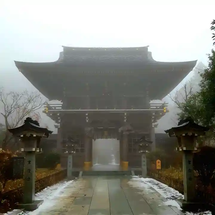秋葉山本宮 秋葉神社 上社の山門・神門