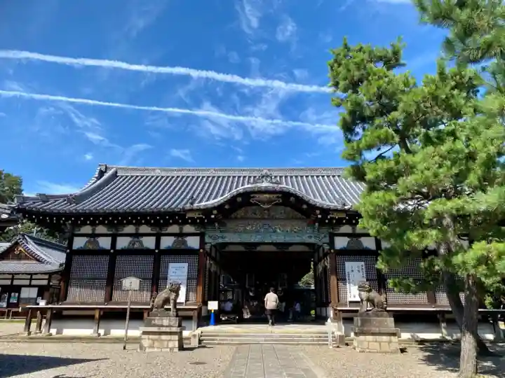 御香宮神社の本殿・本堂