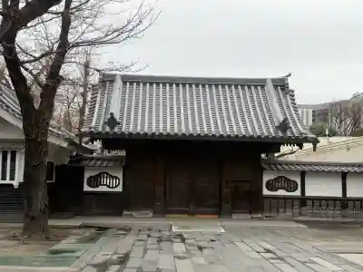 浅草寺の山門・神門
