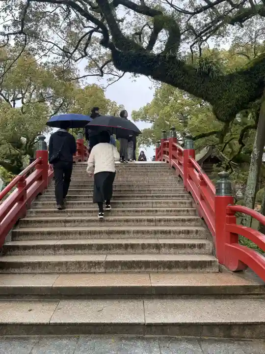 太宰府天満宮の{uncategorized: "未分類", other: "その他", undefined: "問題あり", building: "その他建物", grave: "お墓", sacred_gate: "鳥居", guardian: "狛犬", statue: "像", buddha: "仏像", history: "歴史", nature: "自然", garden: "庭園", animal: "動物", pagoda: "塔", temizu: "手水舎", mountain_gate: "山門・神門", sanctuary: "本殿・本堂", subordinate: "末社・摂社", art: "芸術", scenery: "景色", jizo: "地蔵", ema: "絵馬", goshuin: "御朱印", omikuji: "おみくじ", items: "授与品その他", amulet: "お守り", goshuincho: "御朱印帳", eats: "食事", festival: "お祭り", votive_dance: "神楽", shichigosan: "七五三参", wedding: "結婚式", experience: "体験その他", initially: "初詣", around: "周辺", anti_infection: "感染症対策"}