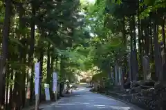 三峯神社の建物その他