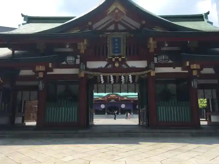 日枝神社の山門・神門