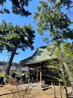 東伏見氷川神社の{uncategorized: "未分類", other: "その他", undefined: "問題あり", building: "その他建物", grave: "お墓", sacred_gate: "鳥居", guardian: "狛犬", statue: "像", buddha: "仏像", history: "歴史", nature: "自然", garden: "庭園", animal: "動物", pagoda: "塔", temizu: "手水舎", mountain_gate: "山門・神門", sanctuary: "本殿・本堂", subordinate: "末社・摂社", art: "芸術", scenery: "景色", jizo: "地蔵", ema: "絵馬", goshuin: "御朱印", omikuji: "おみくじ", items: "授与品その他", amulet: "お守り", goshuincho: "御朱印帳", eats: "食事", festival: "お祭り", votive_dance: "神楽", shichigosan: "七五三参", wedding: "結婚式", experience: "体験その他", initially: "初詣", around: "周辺", anti_infection: "感染症対策"}