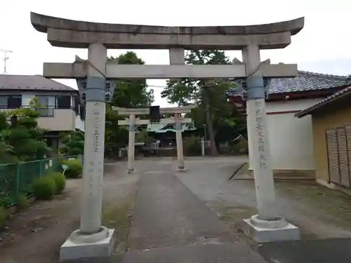 大曽根八幡神社の鳥居