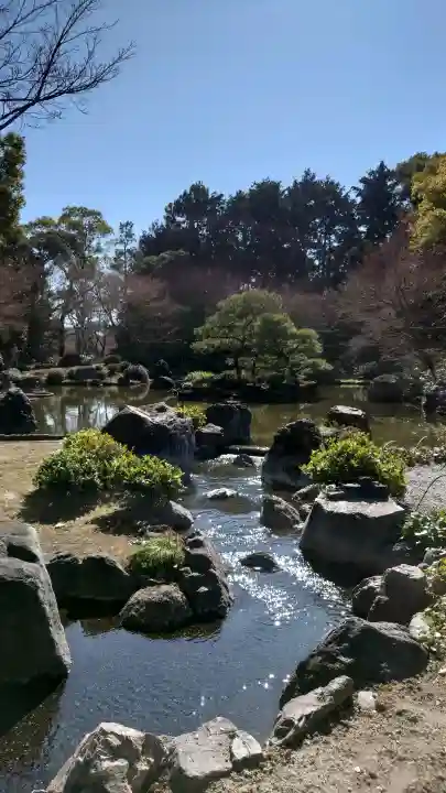城南宮の{uncategorized: "未分類", other: "その他", undefined: "問題あり", building: "その他建物", grave: "お墓", sacred_gate: "鳥居", guardian: "狛犬", statue: "像", buddha: "仏像", history: "歴史", nature: "自然", garden: "庭園", animal: "動物", pagoda: "塔", temizu: "手水舎", mountain_gate: "山門・神門", sanctuary: "本殿・本堂", subordinate: "末社・摂社", art: "芸術", scenery: "景色", jizo: "地蔵", ema: "絵馬", goshuin: "御朱印", omikuji: "おみくじ", items: "授与品その他", amulet: "お守り", goshuincho: "御朱印帳", eats: "食事", festival: "お祭り", votive_dance: "神楽", shichigosan: "七五三参", wedding: "結婚式", experience: "体験その他", initially: "初詣", around: "周辺", anti_infection: "感染症対策"}