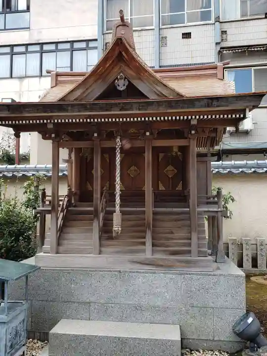 三姉妹神社の末社・摂社
