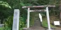 静神社の鳥居