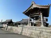 西来寺の{uncategorized: "未分類", other: "その他", undefined: "問題あり", building: "その他建物", grave: "お墓", sacred_gate: "鳥居", guardian: "狛犬", statue: "像", buddha: "仏像", history: "歴史", nature: "自然", garden: "庭園", animal: "動物", pagoda: "塔", temizu: "手水舎", mountain_gate: "山門・神門", sanctuary: "本殿・本堂", subordinate: "末社・摂社", art: "芸術", scenery: "景色", jizo: "地蔵", ema: "絵馬", goshuin: "御朱印", omikuji: "おみくじ", items: "授与品その他", amulet: "お守り", goshuincho: "御朱印帳", eats: "食事", festival: "お祭り", votive_dance: "神楽", shichigosan: "七五三参", wedding: "結婚式", experience: "体験その他", initially: "初詣", around: "周辺", anti_infection: "感染症対策"}