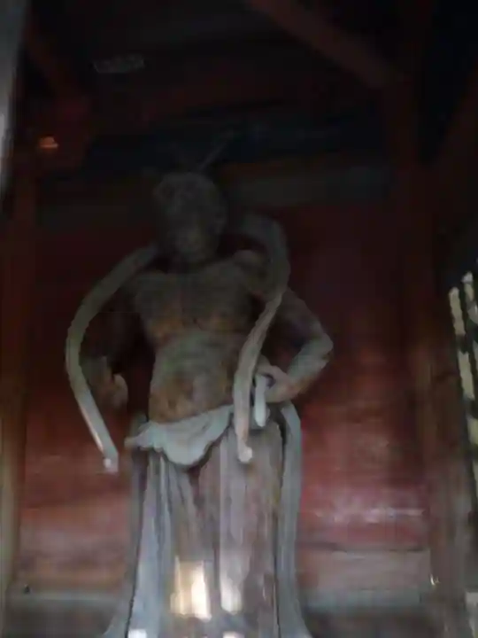 宝樹院小山寺の像