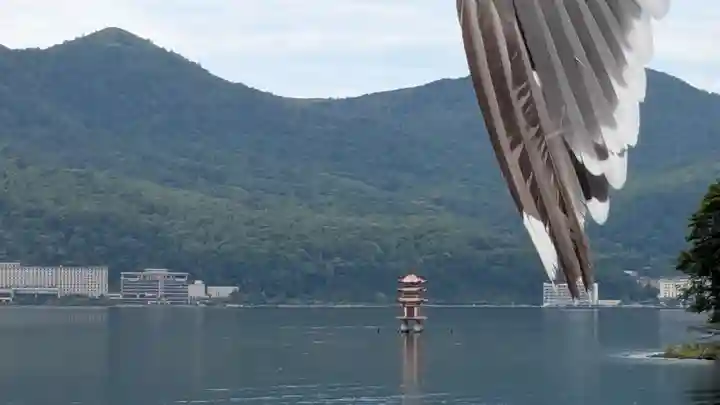 中島三重の塔の本殿・本堂