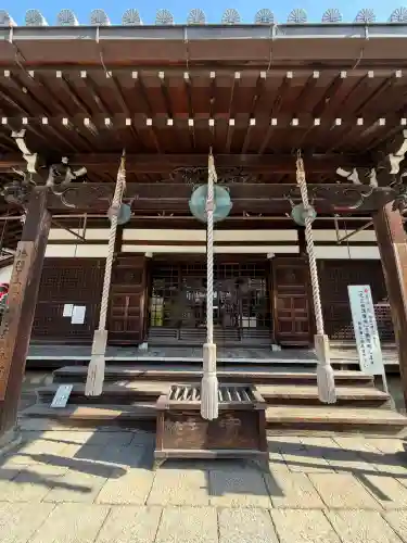 廬山寺（廬山天台講寺）の{uncategorized: "未分類", other: "その他", undefined: "問題あり", building: "その他建物", grave: "お墓", sacred_gate: "鳥居", guardian: "狛犬", statue: "像", buddha: "仏像", history: "歴史", nature: "自然", garden: "庭園", animal: "動物", pagoda: "塔", temizu: "手水舎", mountain_gate: "山門・神門", sanctuary: "本殿・本堂", subordinate: "末社・摂社", art: "芸術", scenery: "景色", jizo: "地蔵", ema: "絵馬", goshuin: "御朱印", omikuji: "おみくじ", items: "授与品その他", amulet: "お守り", goshuincho: "御朱印帳", eats: "食事", festival: "お祭り", votive_dance: "神楽", shichigosan: "七五三参", wedding: "結婚式", experience: "体験その他", initially: "初詣", around: "周辺", anti_infection: "感染症対策"}