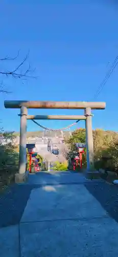 遠見岬神社の{uncategorized: "未分類", other: "その他", undefined: "問題あり", building: "その他建物", grave: "お墓", sacred_gate: "鳥居", guardian: "狛犬", statue: "像", buddha: "仏像", history: "歴史", nature: "自然", garden: "庭園", animal: "動物", pagoda: "塔", temizu: "手水舎", mountain_gate: "山門・神門", sanctuary: "本殿・本堂", subordinate: "末社・摂社", art: "芸術", scenery: "景色", jizo: "地蔵", ema: "絵馬", goshuin: "御朱印", omikuji: "おみくじ", items: "授与品その他", amulet: "お守り", goshuincho: "御朱印帳", eats: "食事", festival: "お祭り", votive_dance: "神楽", shichigosan: "七五三参", wedding: "結婚式", experience: "体験その他", initially: "初詣", around: "周辺", anti_infection: "感染症対策"}