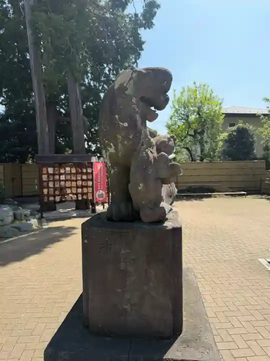 中野沼袋氷川神社の{uncategorized: "未分類", other: "その他", undefined: "問題あり", building: "その他建物", grave: "お墓", sacred_gate: "鳥居", guardian: "狛犬", statue: "像", buddha: "仏像", history: "歴史", nature: "自然", garden: "庭園", animal: "動物", pagoda: "塔", temizu: "手水舎", mountain_gate: "山門・神門", sanctuary: "本殿・本堂", subordinate: "末社・摂社", art: "芸術", scenery: "景色", jizo: "地蔵", ema: "絵馬", goshuin: "御朱印", omikuji: "おみくじ", items: "授与品その他", amulet: "お守り", goshuincho: "御朱印帳", eats: "食事", festival: "お祭り", votive_dance: "神楽", shichigosan: "七五三参", wedding: "結婚式", experience: "体験その他", initially: "初詣", around: "周辺", anti_infection: "感染症対策"}