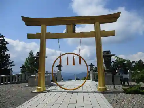 秋葉山本宮 秋葉神社 上社の鳥居