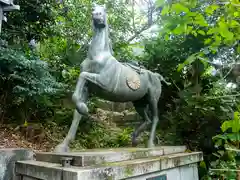 新羽杉山神社の狛犬