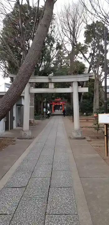 自由が丘熊野神社の鳥居
