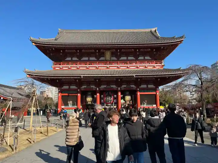 浅草寺の{uncategorized: "未分類", other: "その他", undefined: "問題あり", building: "その他建物", grave: "お墓", sacred_gate: "鳥居", guardian: "狛犬", statue: "像", buddha: "仏像", history: "歴史", nature: "自然", garden: "庭園", animal: "動物", pagoda: "塔", temizu: "手水舎", mountain_gate: "山門・神門", sanctuary: "本殿・本堂", subordinate: "末社・摂社", art: "芸術", scenery: "景色", jizo: "地蔵", ema: "絵馬", goshuin: "御朱印", omikuji: "おみくじ", items: "授与品その他", amulet: "お守り", goshuincho: "御朱印帳", eats: "食事", festival: "お祭り", votive_dance: "神楽", shichigosan: "七五三参", wedding: "結婚式", experience: "体験その他", initially: "初詣", around: "周辺", anti_infection: "感染症対策"}