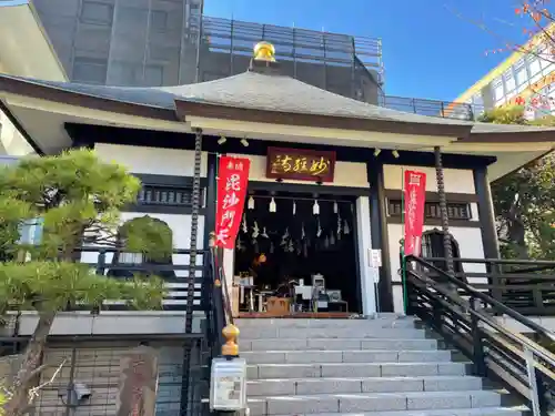 妙経寺の本殿・本堂