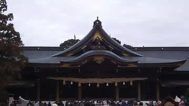 寒川神社の本殿・本堂