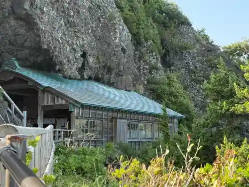 石室神社(静岡県)