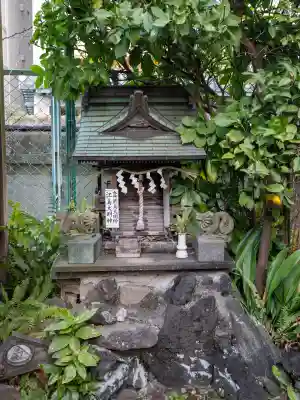 柳森神社の{uncategorized: "未分類", other: "その他", undefined: "問題あり", building: "その他建物", grave: "お墓", sacred_gate: "鳥居", guardian: "狛犬", statue: "像", buddha: "仏像", history: "歴史", nature: "自然", garden: "庭園", animal: "動物", pagoda: "塔", temizu: "手水舎", mountain_gate: "山門・神門", sanctuary: "本殿・本堂", subordinate: "末社・摂社", art: "芸術", scenery: "景色", jizo: "地蔵", ema: "絵馬", goshuin: "御朱印", omikuji: "おみくじ", items: "授与品その他", amulet: "お守り", goshuincho: "御朱印帳", eats: "食事", festival: "お祭り", votive_dance: "神楽", shichigosan: "七五三参", wedding: "結婚式", experience: "体験その他", initially: "初詣", around: "周辺", anti_infection: "感染症対策"}