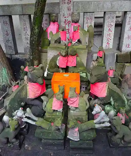 笠間稲荷神社 東京別社の狛犬