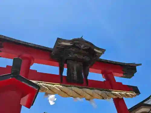 箭弓稲荷神社の鳥居