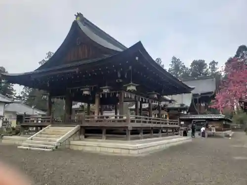 沙沙貴神社の本殿